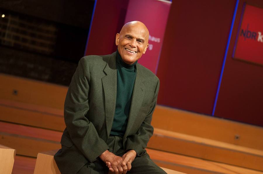 Harry Belafonte bei der Vorstellung seiner Biografie Harry Belafonte bei der Vorstellung seiner Biografie